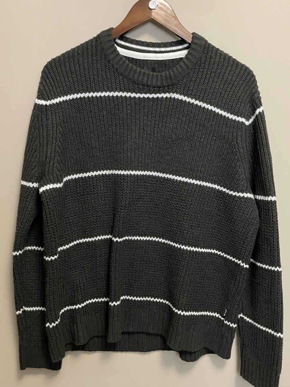 Only & Sons Dark Grey Crewneck Sweater with White Stripes Men’s XL